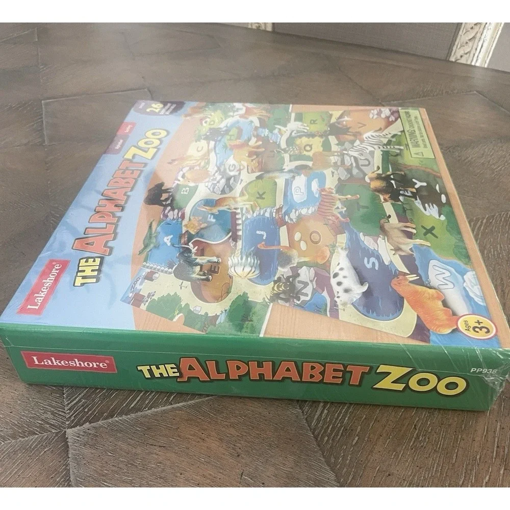 New Sealed Box Lakeshore The Alphabet Zoo 26 Animals Letters Sorting Game